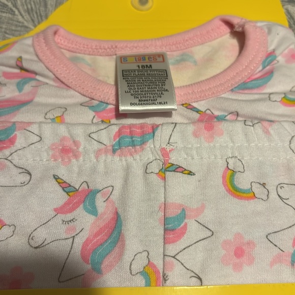 NWT Girls unicorn pajamas 18 months - Picture 3 of 4